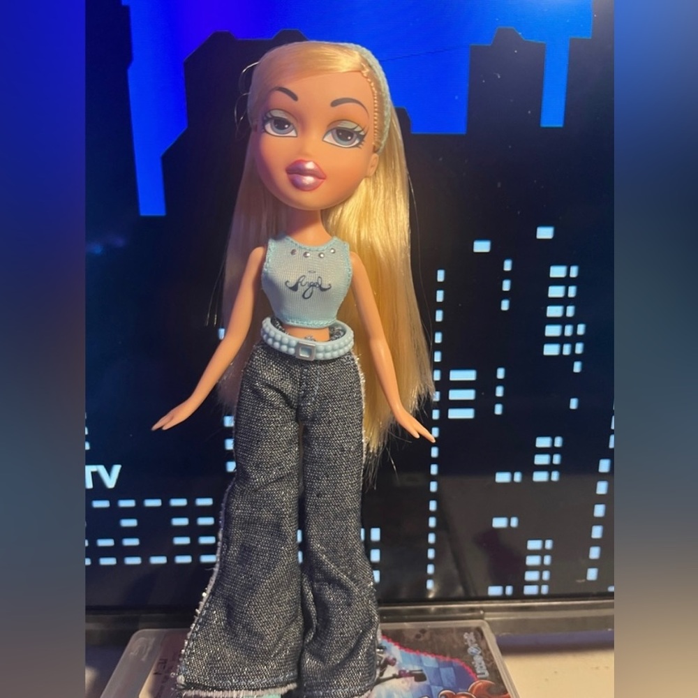 SOLD! Bratz / Cloe / 20 Yearz Special Anniversary Edition